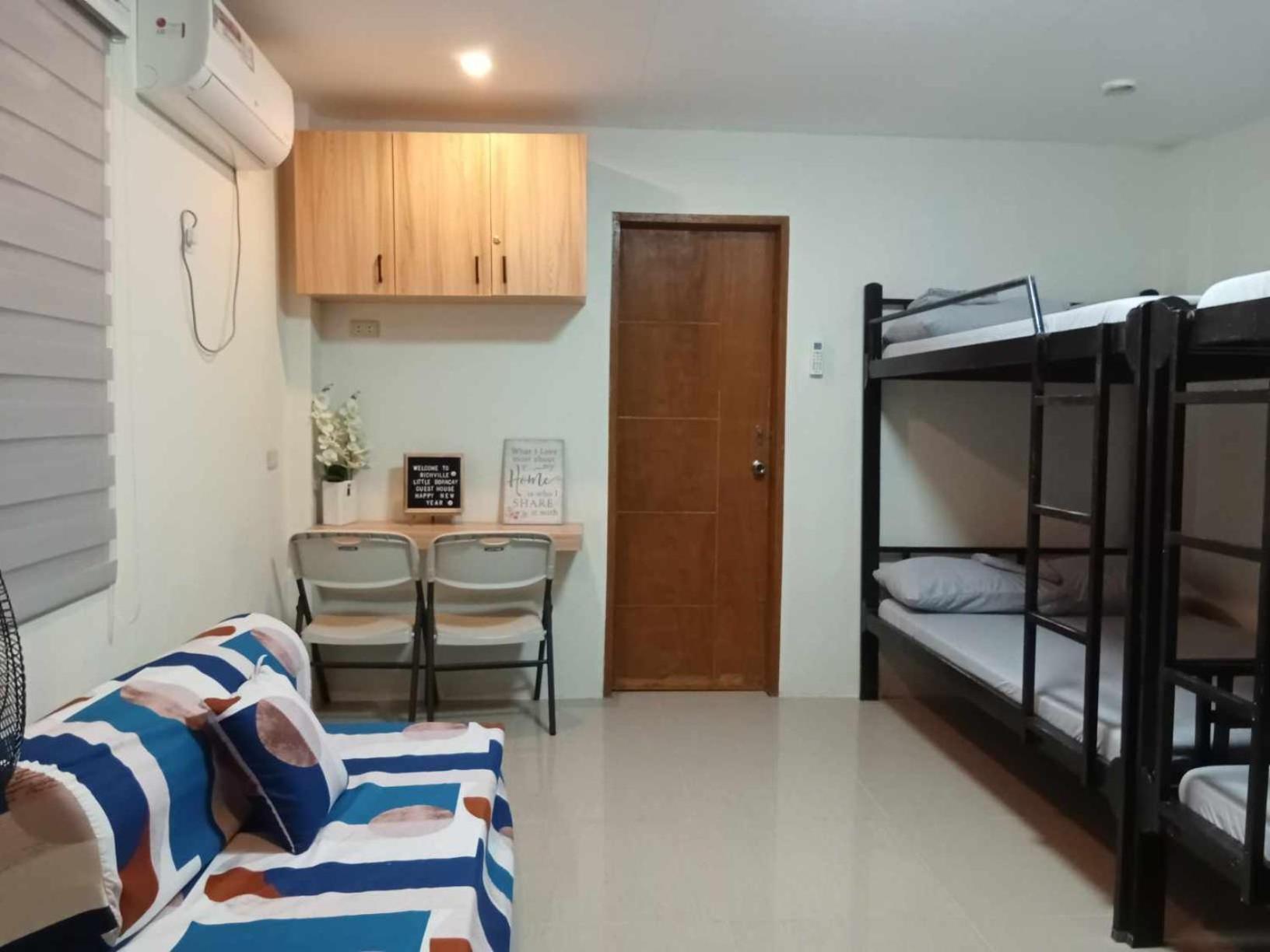 Richville Little Boracay Guest House Calatagan Extérieur photo