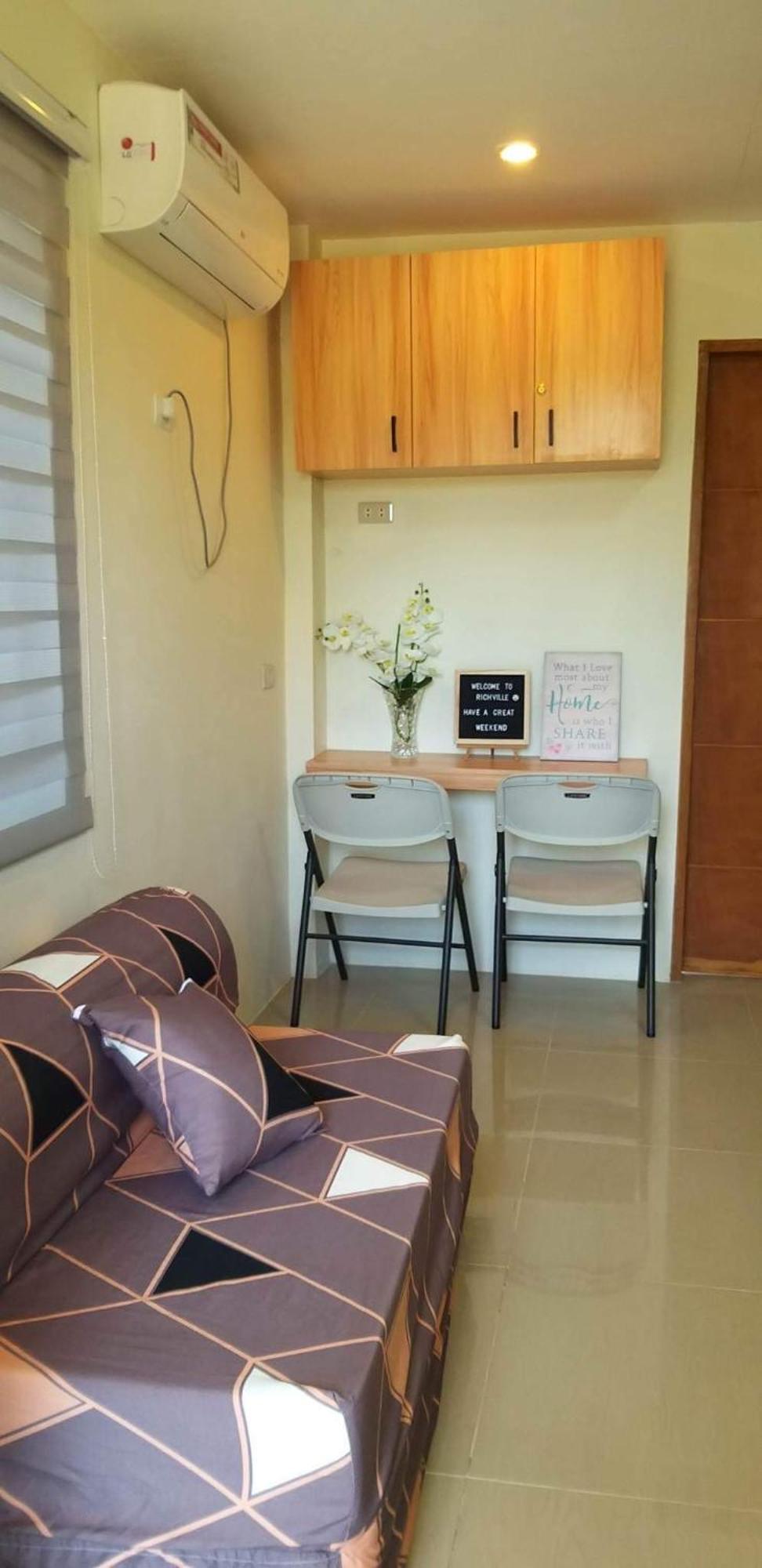 Richville Little Boracay Guest House Calatagan Extérieur photo