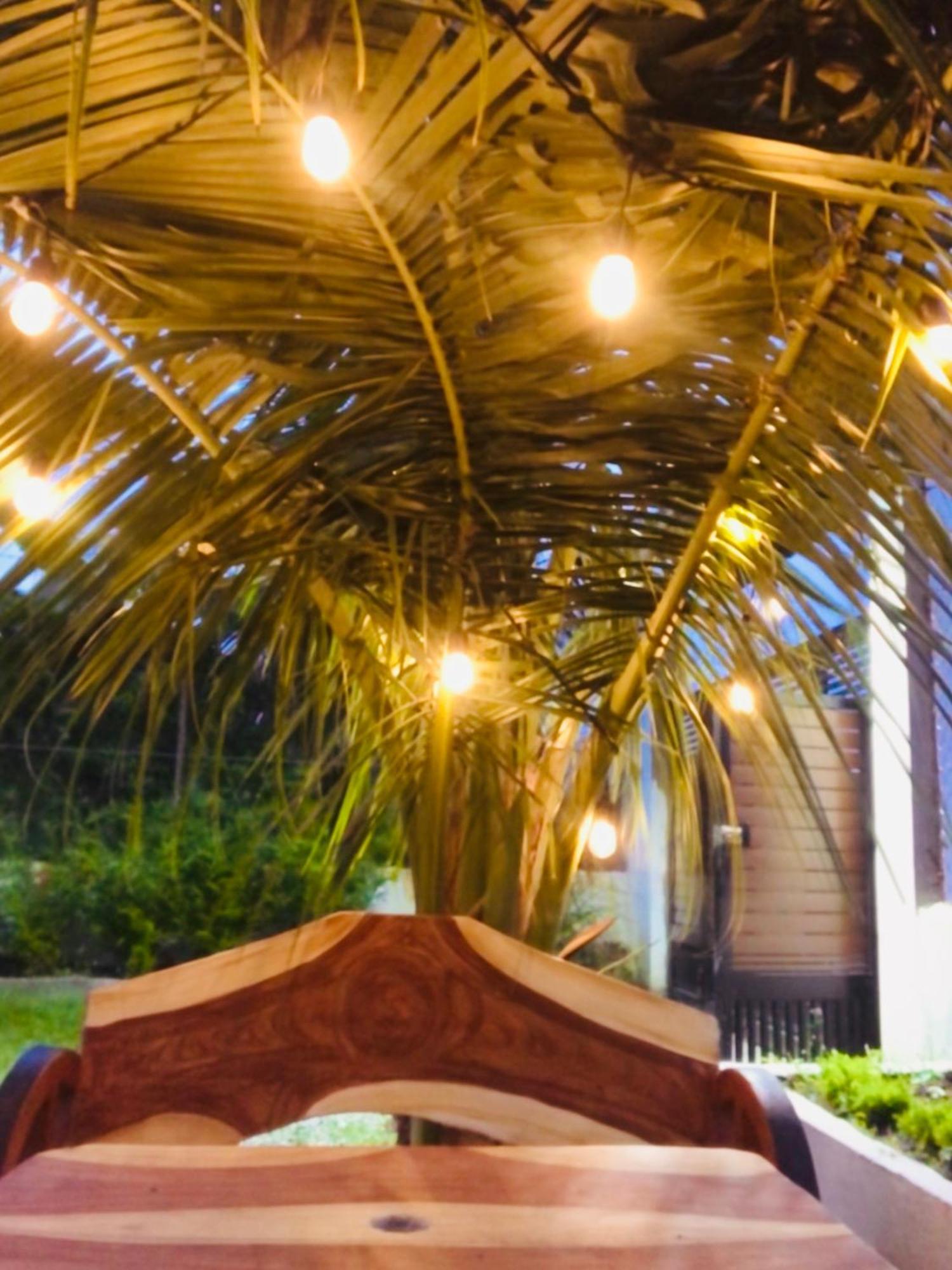 Richville Little Boracay Guest House Calatagan Extérieur photo